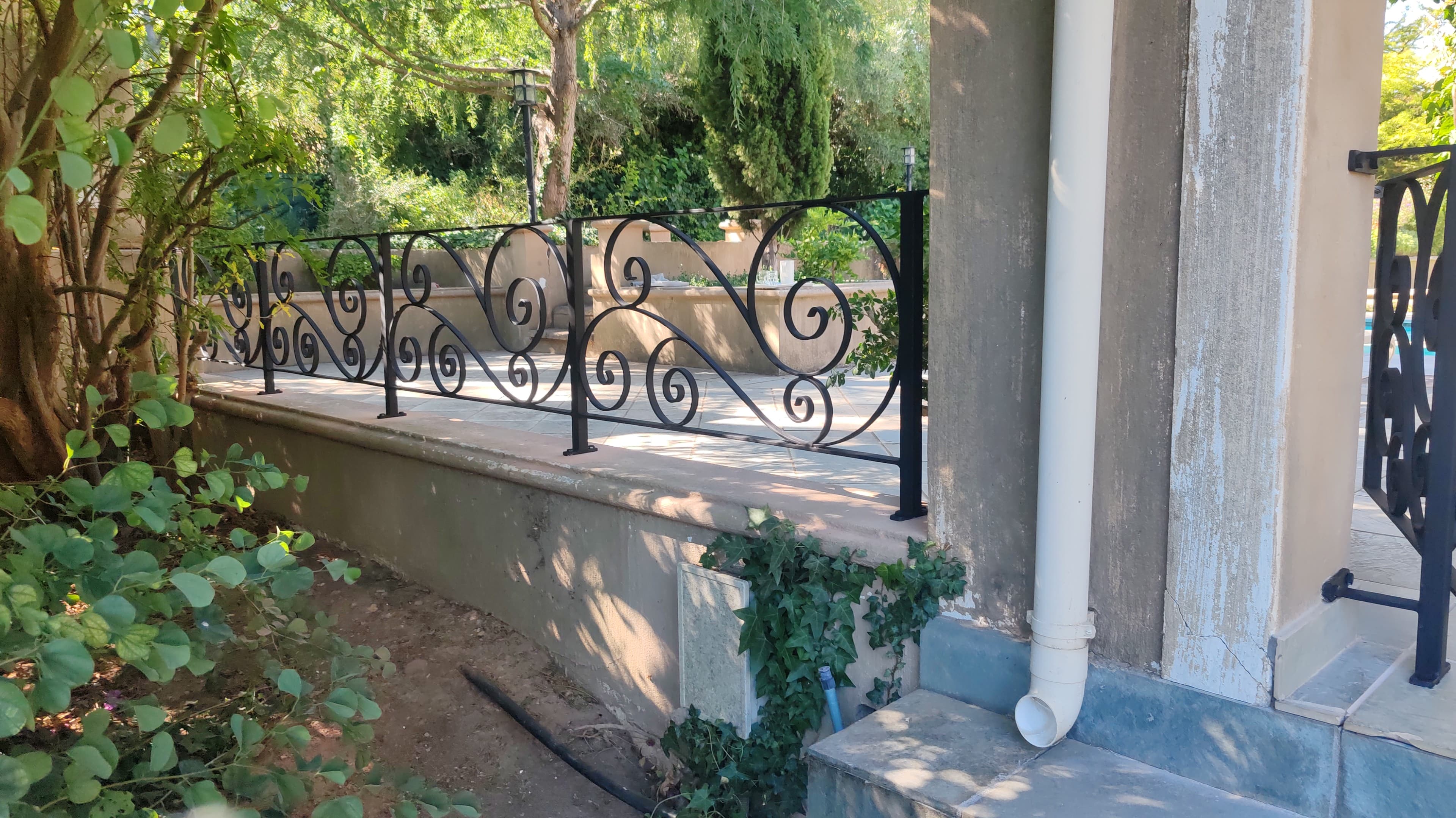 exterior balustrade