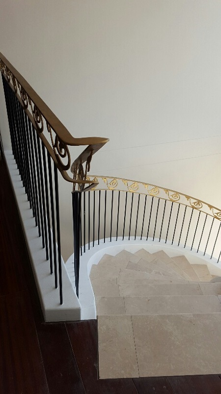 Tulip3 wrought iron balustrade